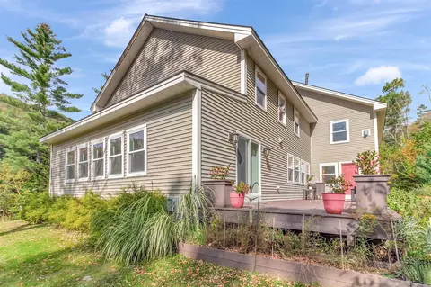 884 Bridgewater Center Rd, Bridgewater, VT 05034