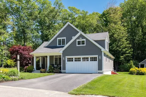Exterior - 1 Mccarron Dr, Hampton, NH 03842 photo 2 of 8