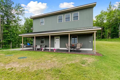 38 Hillcrest Hts, St. Albans Town, VT 05478