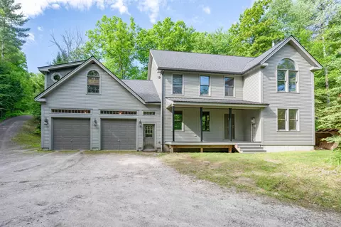 1577 River Rd, Weare, NH 03281