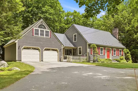 66 Whipplewill Rd, New Boston, NH 03070