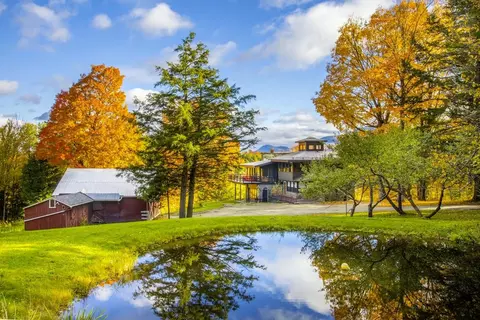 358 Fleming Rd, Warren, VT 05674