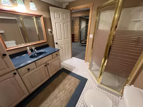 Bath - 42 Bills Rd, Stratton, VT 05360 photo 3 of 4