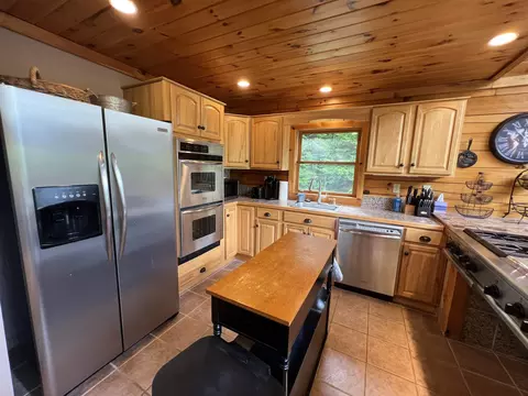 Kitchen - 42 Bills Rd, Stratton, VT 05360 photo 2 of 3