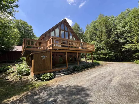 42 Bills Rd, Stratton, VT 05360