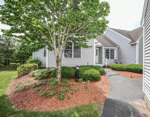 7 Rail Way, Hollis, NH 03049