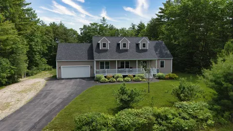 137 Pemigewasset Dr, Conway, NH 03818