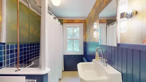Bath - 466 E Main St, Middlebury, VT 05753 photo 2 of 4