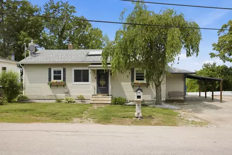 44 Billings St, Manchester, NH 03103