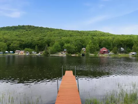 46 Kelly Rd, Stark, NH 03582