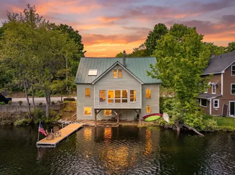 30 Riverside Dr, Ashland, NH 03217