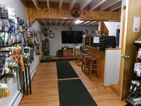 Entry Way - 252 Spring Rd, Tunbridge, VT 05077 photo 2 of 2
