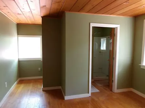 Bedroom - 252 Spring Rd, Tunbridge, VT 05077 photo 5 of 5
