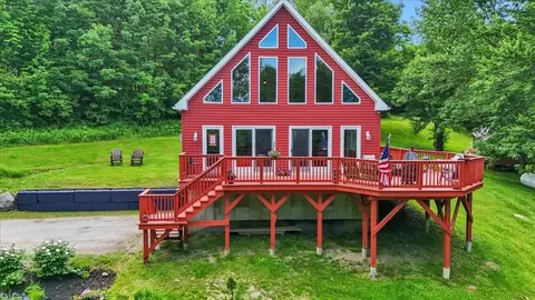 1391 Church Rd, Fairfield, VT 05455