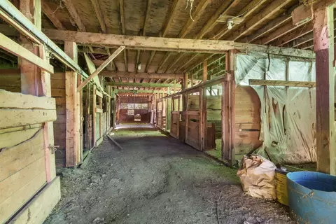 Entry Way - 91 Venheim Rd #1, Lunenburg, VT 05906 photo 8 of 8