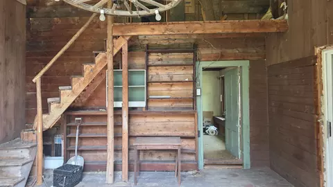 Entry Way - 91 Venheim Rd #1, Lunenburg, VT 05906 photo 6 of 8