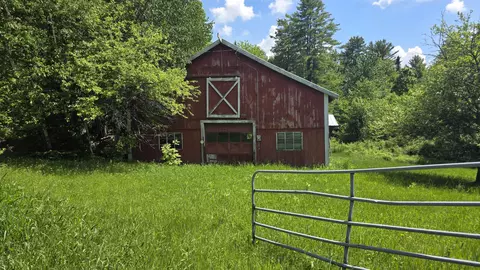 Exterior - 91 Venheim Rd #1, Lunenburg, VT 05906 photo 6 of 21