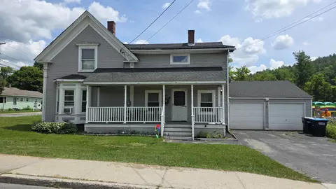 220 Elm St, Saint Johnsbury, VT 05819