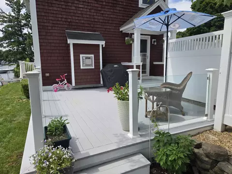 Exterior - 35 N Shore Rd, Derry, NH 03038 photo 3 of 11