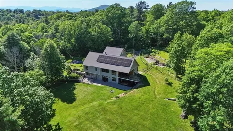 2516 Rotax Rd, Monkton, VT 05469