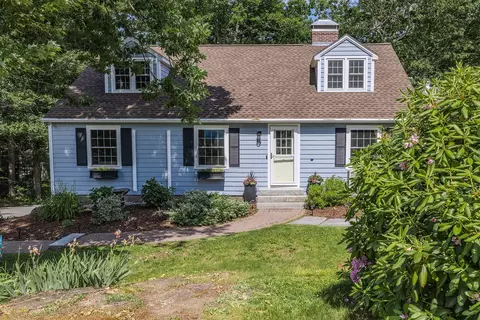 59 Blaze Hill Rd, Hopkinton, NH 03229