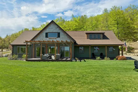 11 Vail Rd, Sanbornton, NH 03269