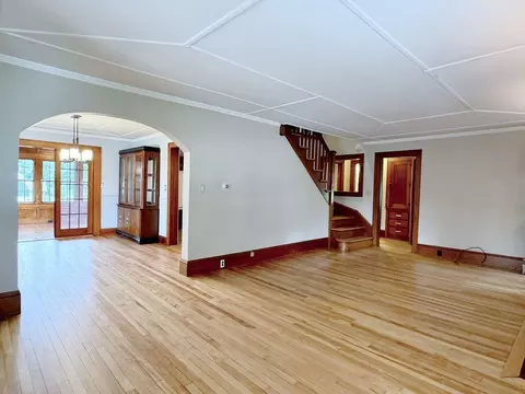 Living - 10 Beech St, Franklin, NH 03235 photo 1 of 5