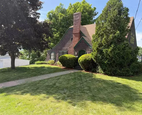 10 Beech St, Franklin, NH 03235