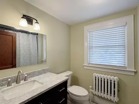 Bath - 10 Beech St, Franklin, NH 03235 photo 2 of 3