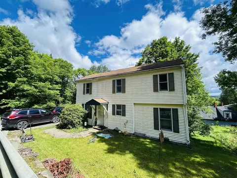 29 Titus Hill Rd, Colebrook, NH 03576