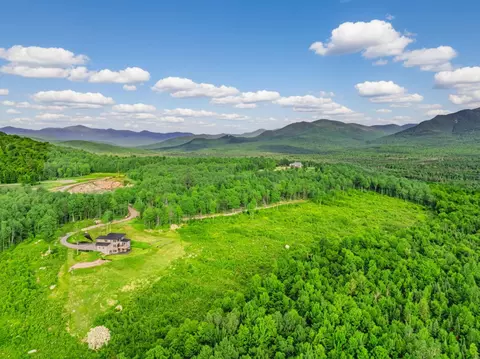 289 291 Ledgewood Dr, Bethlehem, NH 03574