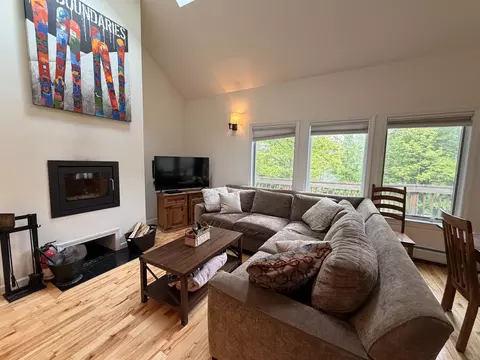 16 Snowtree Ln # A, Dover, VT 05356