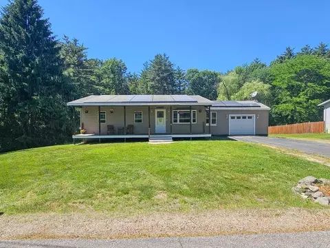 110 Tuttle Ln, Greenland, NH 03840