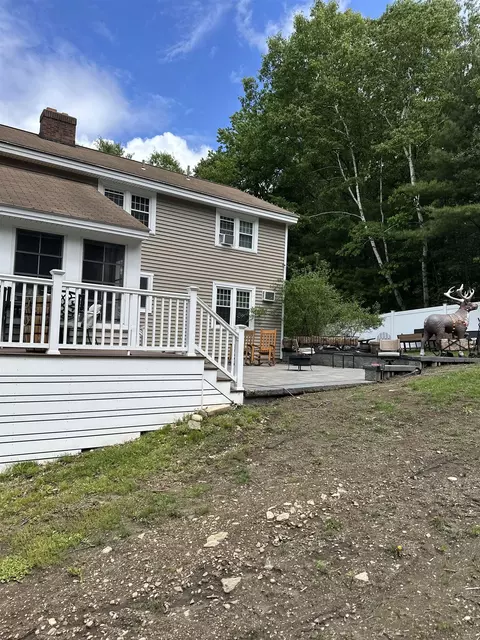 Exterior - 10 Oriole Rd, Windham, NH 03087 photo 6 of 10