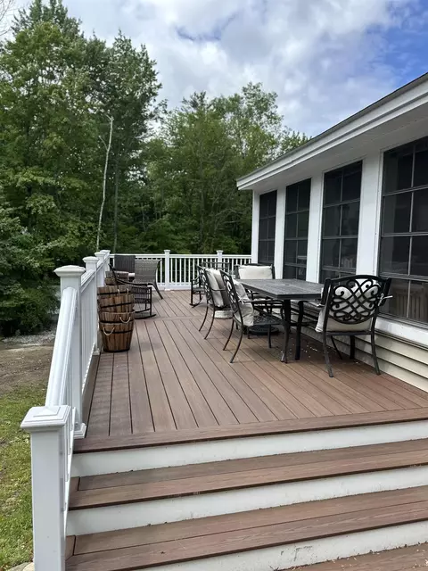 Exterior - 10 Oriole Rd, Windham, NH 03087 photo 7 of 10