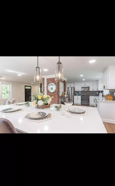Kitchen - 10 Oriole Rd, Windham, NH 03087 photo 6 of 6