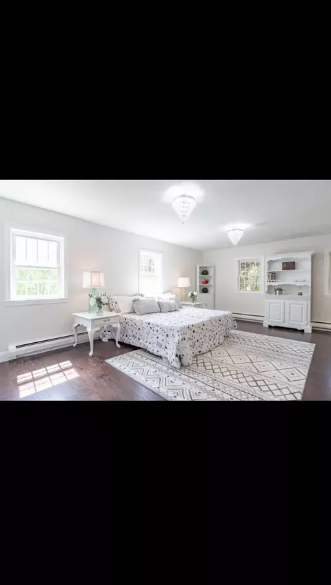 Bedroom - 10 Oriole Rd, Windham, NH 03087 photo 3 of 7