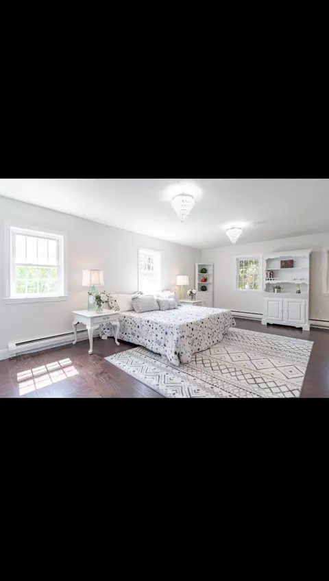 Bedroom - 10 Oriole Rd, Windham, NH 03087 photo 3 of 8