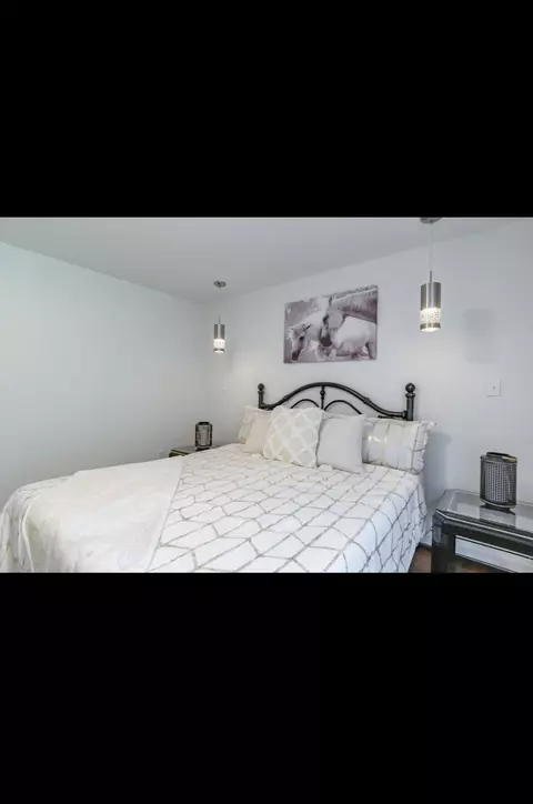 Bedroom - 10 Oriole Rd, Windham, NH 03087 photo 2 of 7