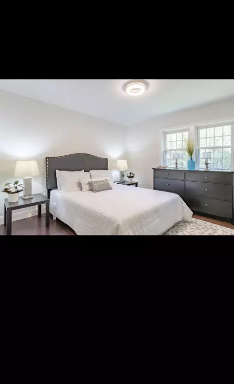 Bedroom - 10 Oriole Rd, Windham, NH 03087 photo 7 of 8