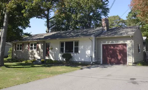 311 Mckinley Rd, Portsmouth, NH 03801
