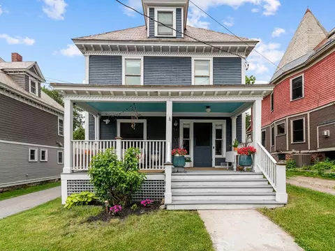 54 Bayview St, Burlington, VT 05401