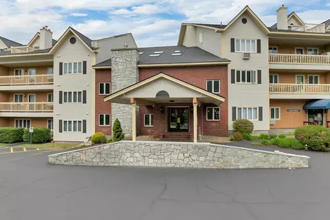 227 Main St #328, Lincoln, NH 03251