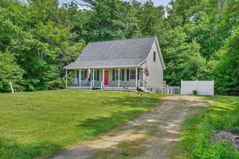 126 Rogers Rd, Barnstead, NH 03225
