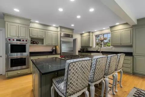 Kitchen - 12 Willow Ave, North Hampton, NH 03862 photo 2 of 3