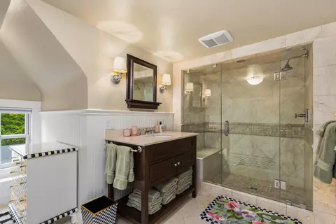 Bath - 12 Willow Ave, North Hampton, NH 03862 photo 8 of 8