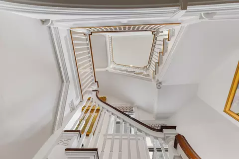 Entry Way - 12 Willow Ave, North Hampton, NH 03862 photo 3 of 5