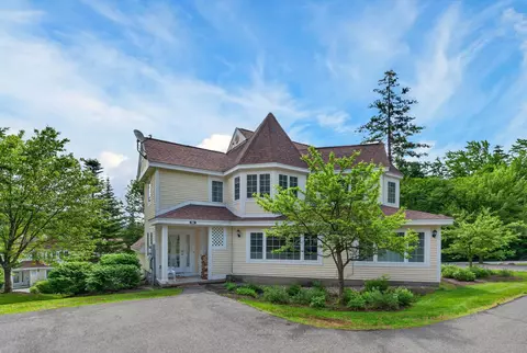 29 Kingswood Rd # A, Dover, VT 05356