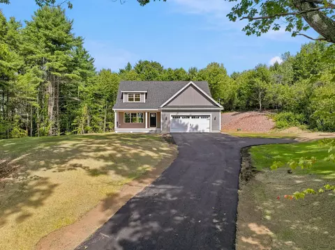 264 Colburn Rd, New Boston, NH 03070