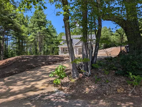 264 Colburn Rd #219-10, New Boston, NH 03070